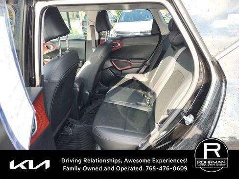 Used 2023 Kia Soul GT-Line w/ GT-Line Technology Package FWD image 9