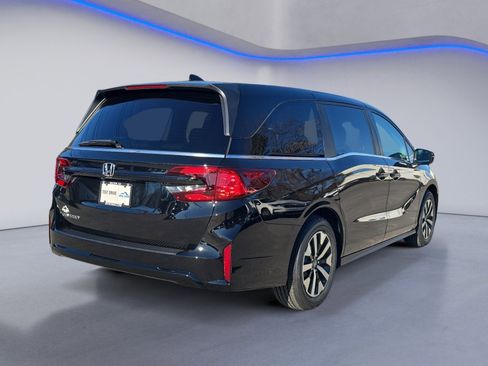 New 2026 Honda Odyssey EX-L image 5