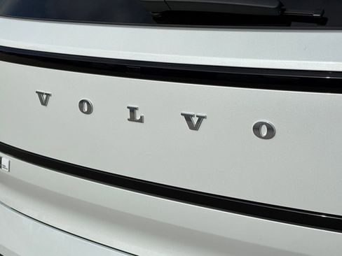 New 2026 Volvo EX30 Plus w/ Protection Package Premier AWD/4WD image 6