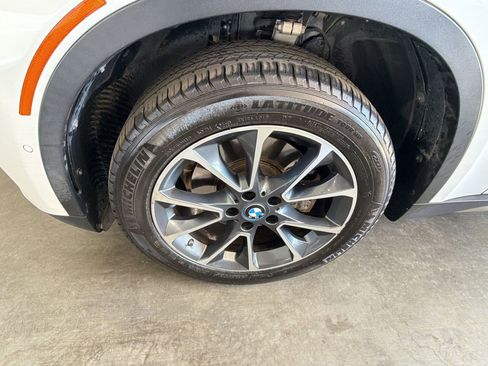 Used 2018 BMW X5 xDrive40e AWD/4WD image 10