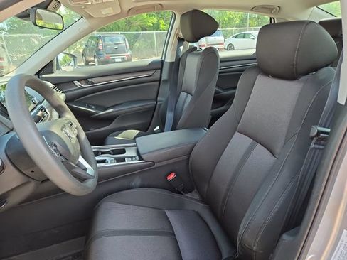 Used 2020 Honda Accord EX image 23