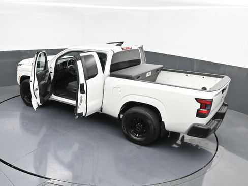 Used 2024 Nissan Frontier S w/ Technology Package image 46