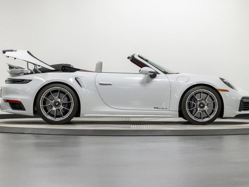 Used 2022 Porsche 911 Turbo S image 24