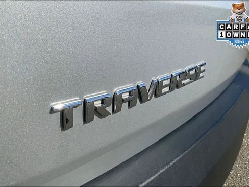 Used 2021 Chevrolet Traverse LT FWD image 8