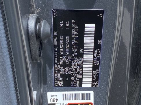 Certified 2026 Toyota Sienna XLE FWD image 13