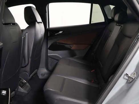 Used 2021 Volkswagen ID.4 Pro S w/ ID.4 Protection Package image 33