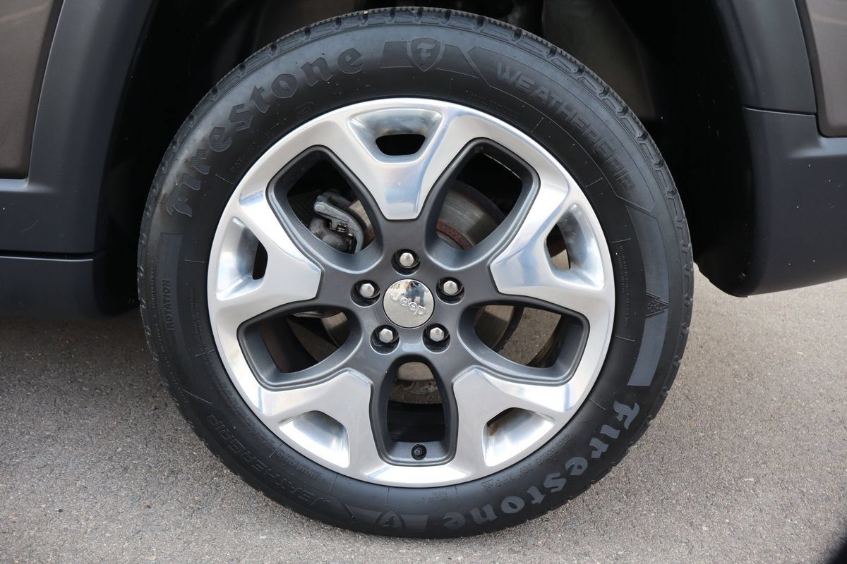 Used 2019 Jeep Compass Limited AWD/4WD image 43