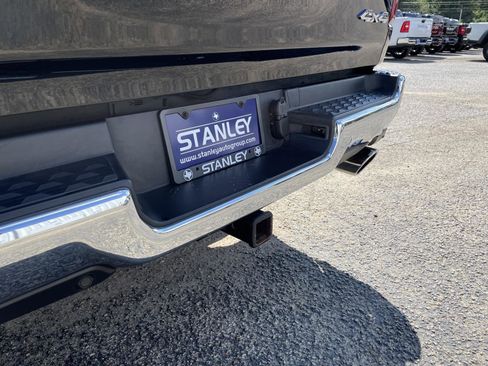 Certified 2022 RAM 1500 Limited image 43