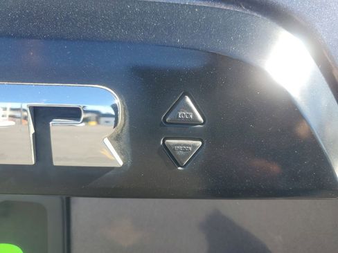 Used 2022 Toyota 4Runner TRD Off-Road Premium image 7