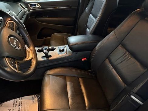 Used 2015 Jeep Grand Cherokee Limited AWD/4WD image 12