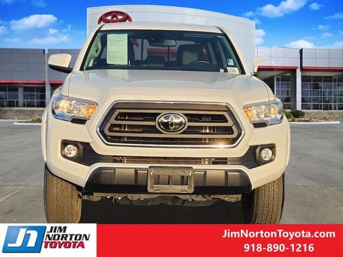 Used 2023 Toyota Tacoma SR5 image 2