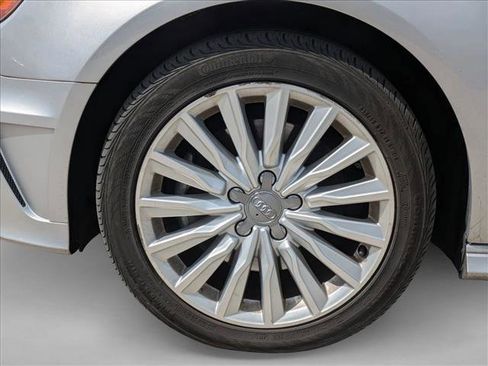 Used 2016 Audi A3 e-tron Premium Plus w/ Premium Plus Package FWD image 6