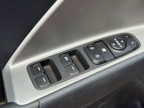 Used 2018 Kia Niro LX FWD image 13