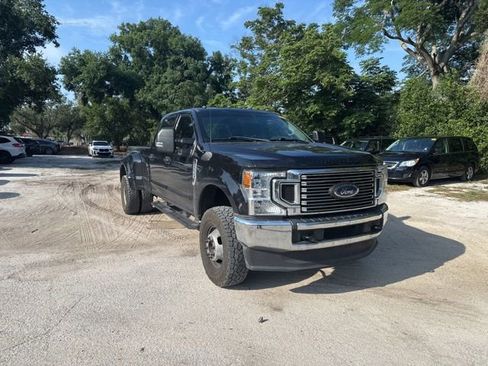 Used 2022 Ford F350 XLT AWD/4WD image 1