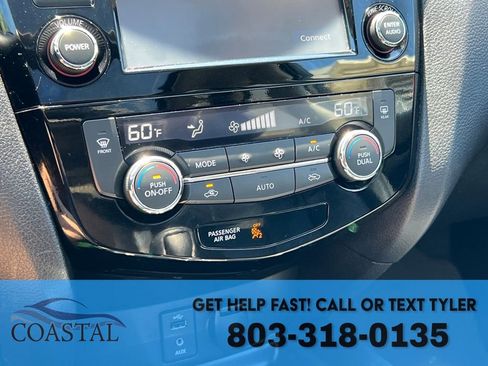 Used 2016 Nissan Rogue SL w/ SL Premium Package image 46