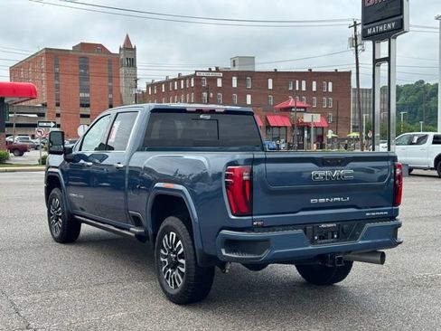 Certified 2026 GMC Sierra 2500 Denali Ultimate AWD/4WD image 4