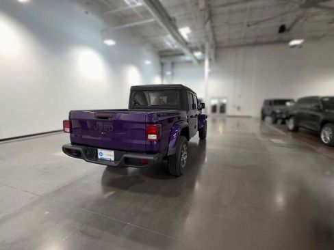 New 2026 Jeep Gladiator Sport image 11