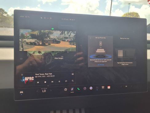 Used 2024 Tesla Cybertruck Cyberbeast AWD/4WD image 19