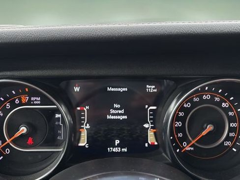 Used 2023 Jeep Gladiator Overland w/ Popular Equipment Package image 14