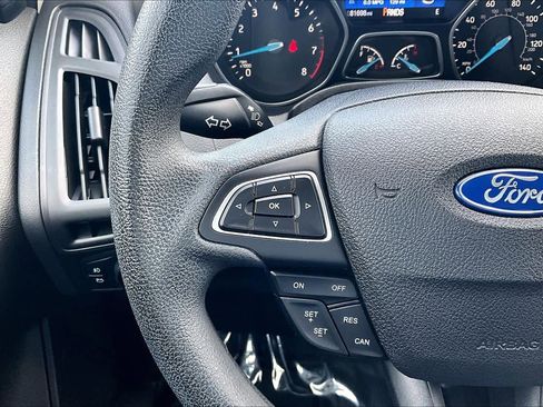 Used 2016 Ford Focus SE image 23