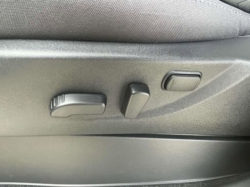 New 2026 Nissan Frontier SV w/ SV Convenience Package image 14