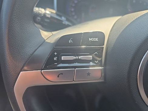 Used 2022 Hyundai Tucson SEL w/ Winter Package image 16