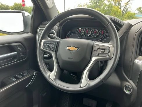 Used 2019 Chevrolet Silverado 1500 LTZ w/ LTZ Premium Package AWD/4WD image 23