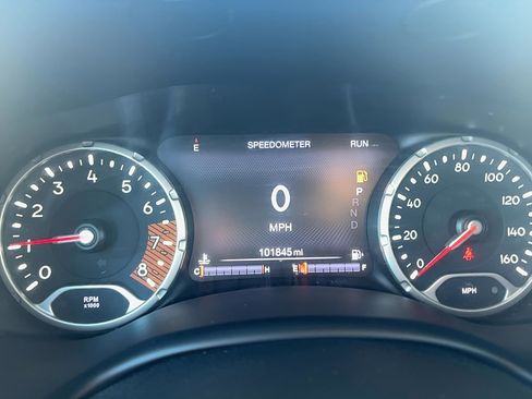 Used 2020 Jeep Renegade Trailhawk w/ Cold Weather Group image 14