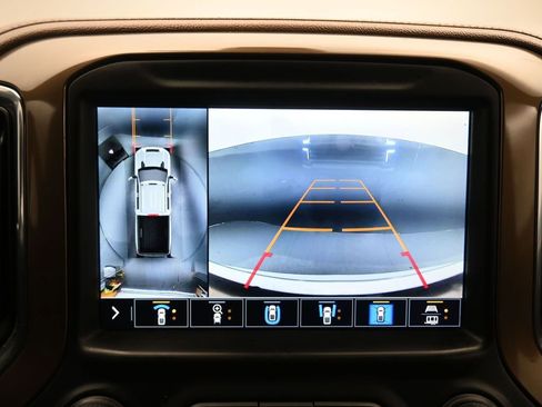 Used 2022 Chevrolet Silverado 2500 High Country w/ Safety Package II image 20