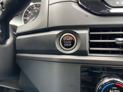 Certified 2024 Nissan Pathfinder S image 12