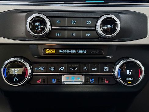 Used 2022 Ford F350 Lariat w/ Lariat Ultimate Package image 16