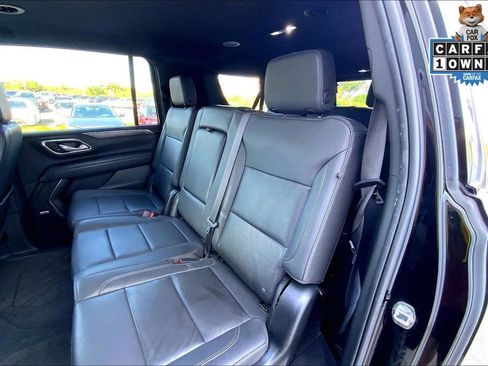 Used 2022 Chevrolet Suburban Z71 w/ Luxury Package AWD/4WD image 24