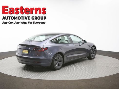 Used 2023 Tesla Model 3 Standard Range image 39
