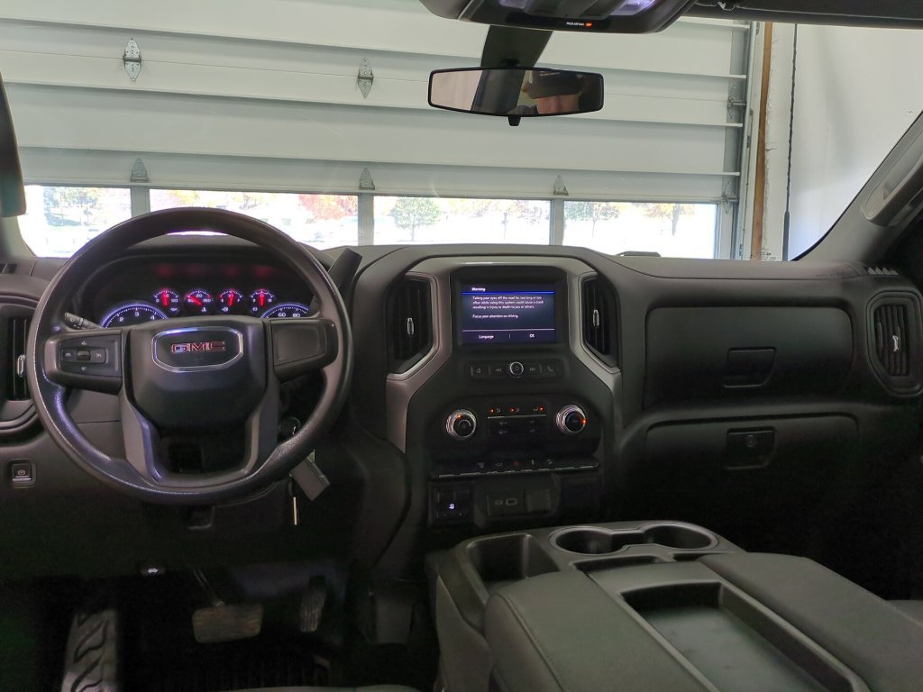 Used 2022 GMC Sierra 3500 Pro w/ Convenience Package AWD/4WD image 17