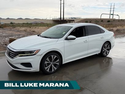 Used 2021 Volkswagen Passat 2.0T SE