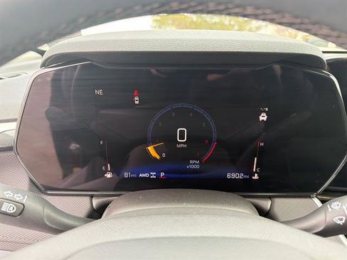 Used 2024 Chevrolet TrailBlazer LT w/ LT Cold Weather Package image 10