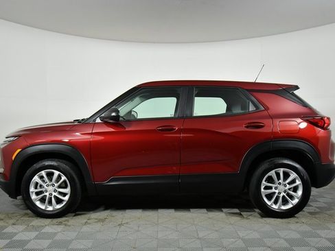 Used 2024 Chevrolet TrailBlazer LS image 16