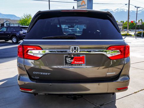 Used 2019 Honda Odyssey Touring image 7