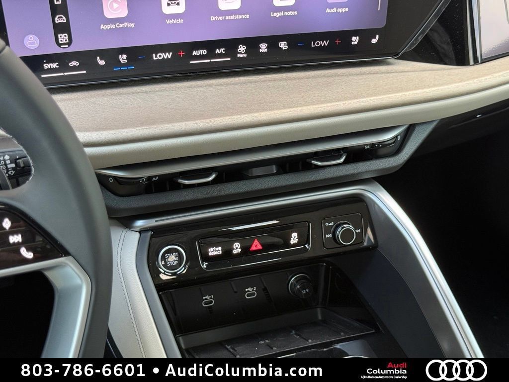 New 2026 Audi Q5 Premium Plus AWD/4WD image 32