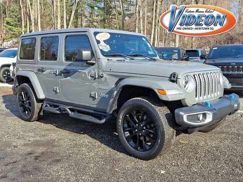 Used 2022 Jeep Wrangler Unlimited Sahara w/ Cold Weather Group image 1