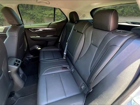 Used 2023 Buick Envision Essence AWD/4WD image 22
