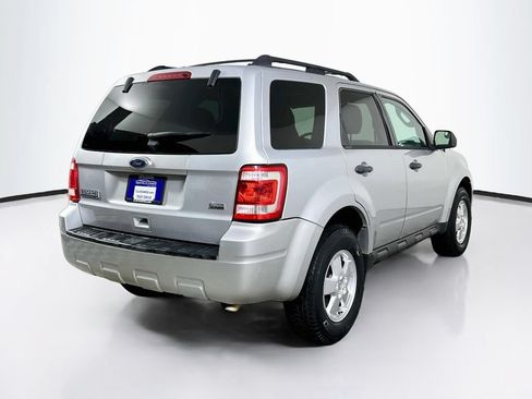 Used 2011 Ford Escape XLT w/ 202A Rapid Spec Order Code FWD image 7