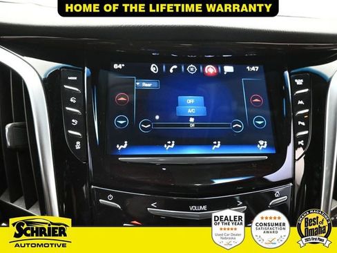 Used 2020 Cadillac Escalade Premium Luxury image 22