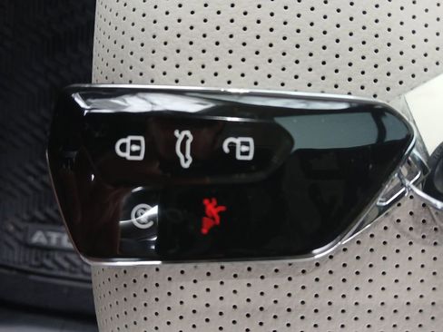 New 2026 Volkswagen Atlas SEL image 29