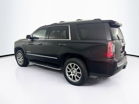 Used 2019 GMC Yukon Denali image 7
