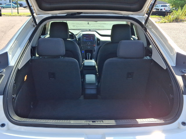 Used 2013 Chevrolet Volt Premium w/ Premium Trim Package FWD image 31