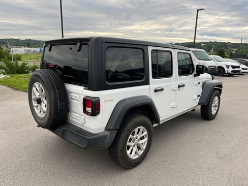 Used 2023 Jeep Wrangler Unlimited Sport AWD/4WD image 4