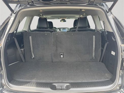 Used 2019 Toyota Highlander Limited image 7
