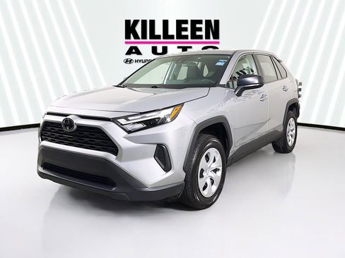 Used 2024 Toyota RAV4 LE image 3