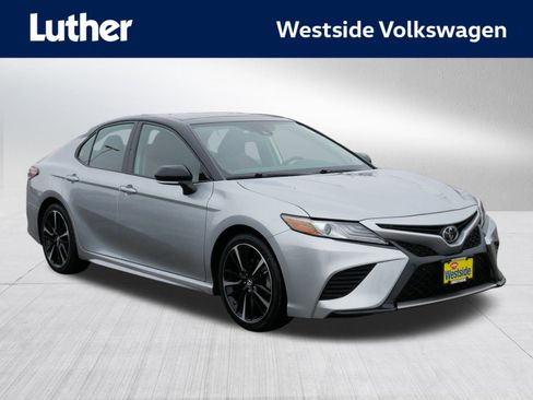Used 2019 Toyota Camry XSE w/ Navigation Package image 1